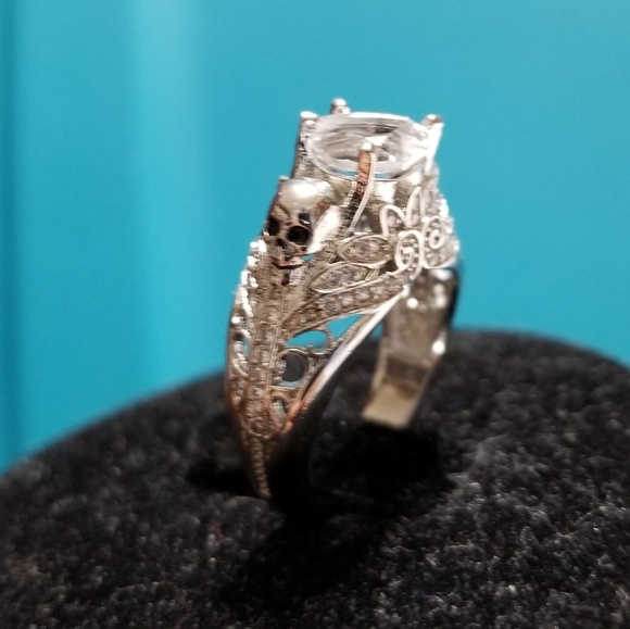 SKULL N HEARTS RING - Picture 4 of 8